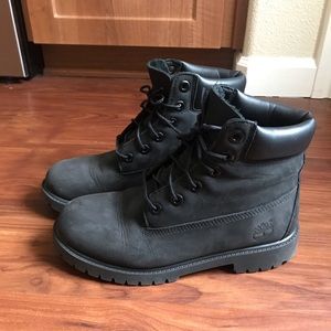 Black timbs